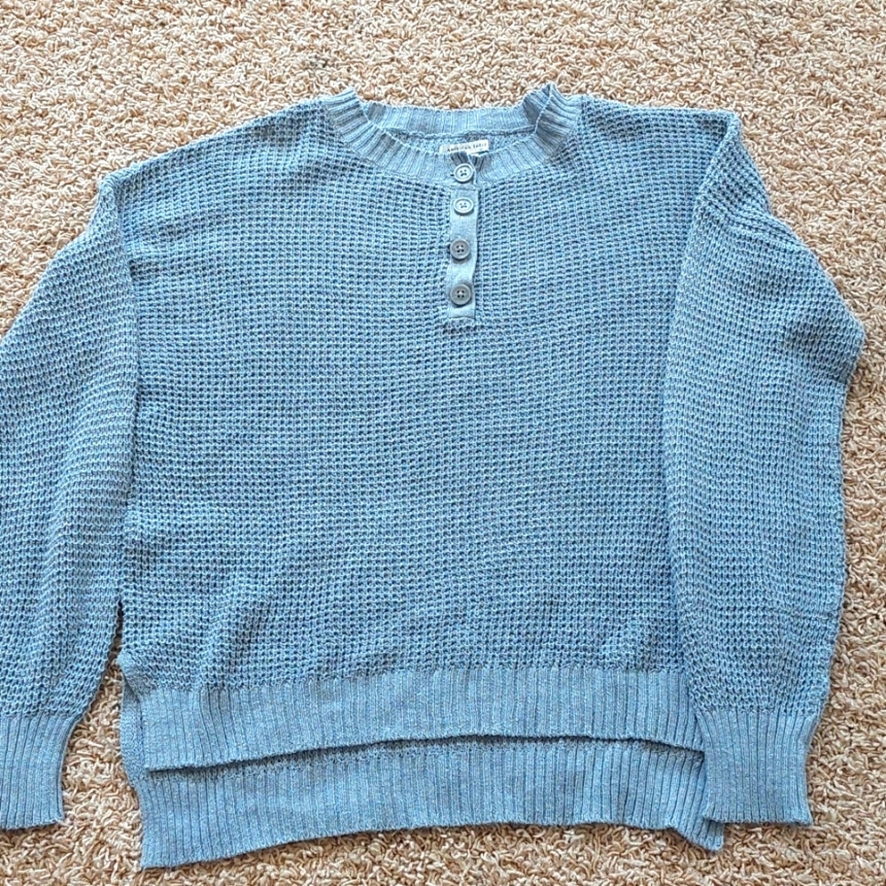 AE crew neck sweater